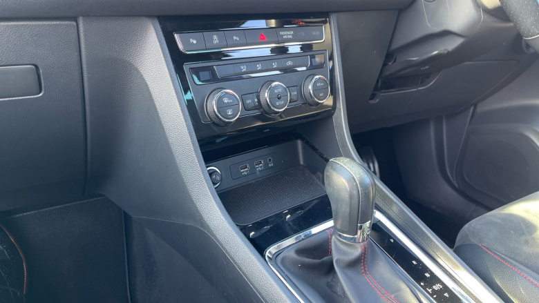 SEAT Ateca 1.5 TSI EVO FR [EZ] 5dr DSG Petrol Estate